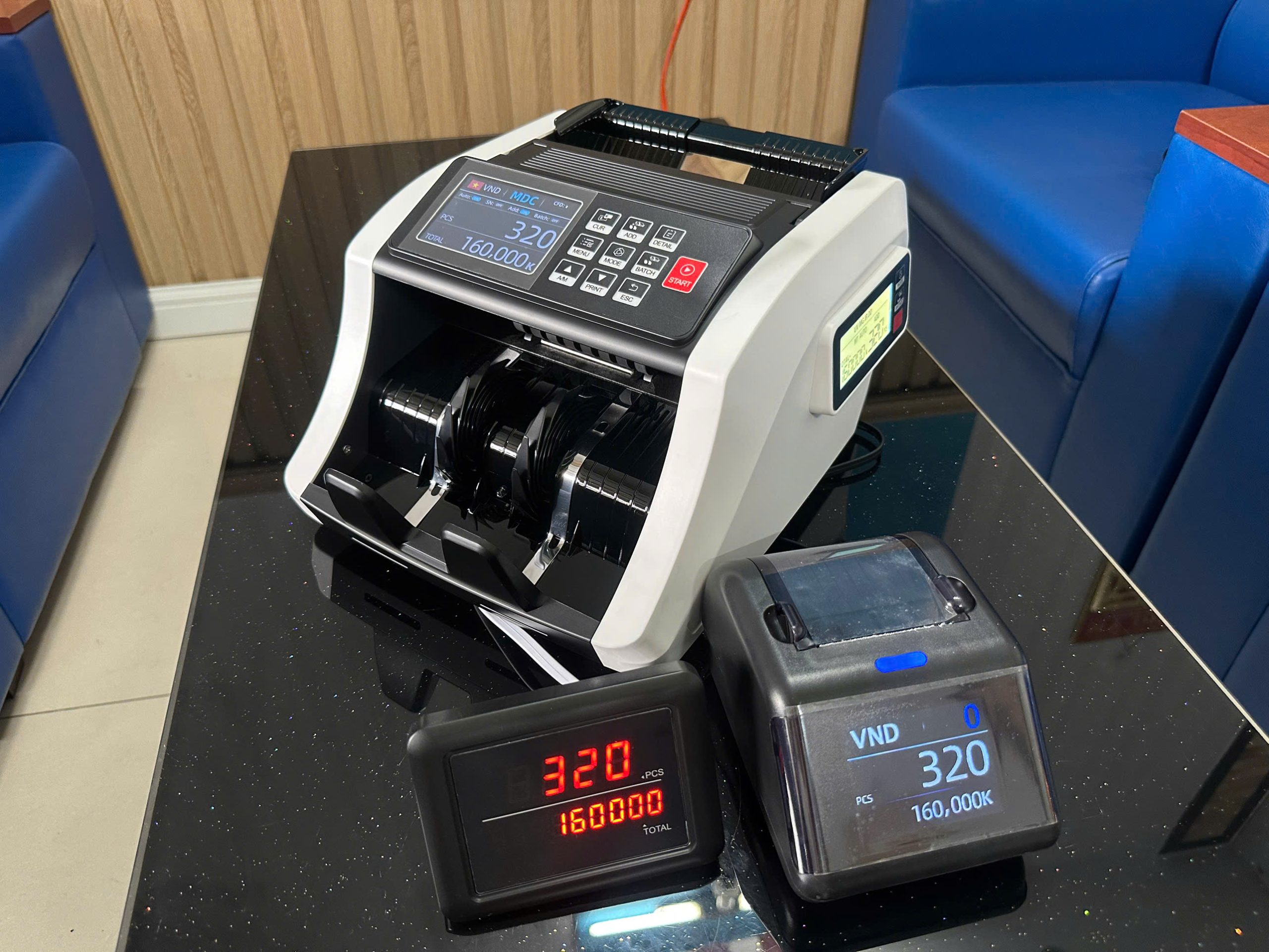 Máy đếm tiền Hoshico 8686