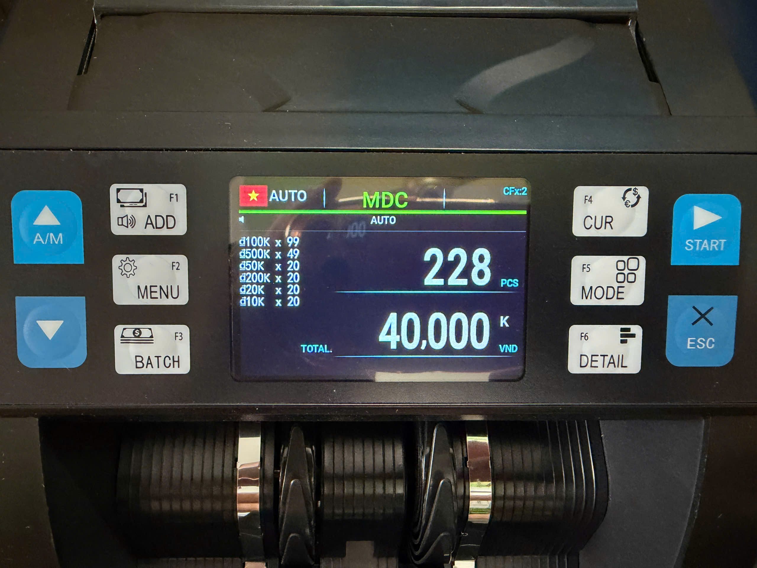 Máy đếm tiền Hoshico 3100