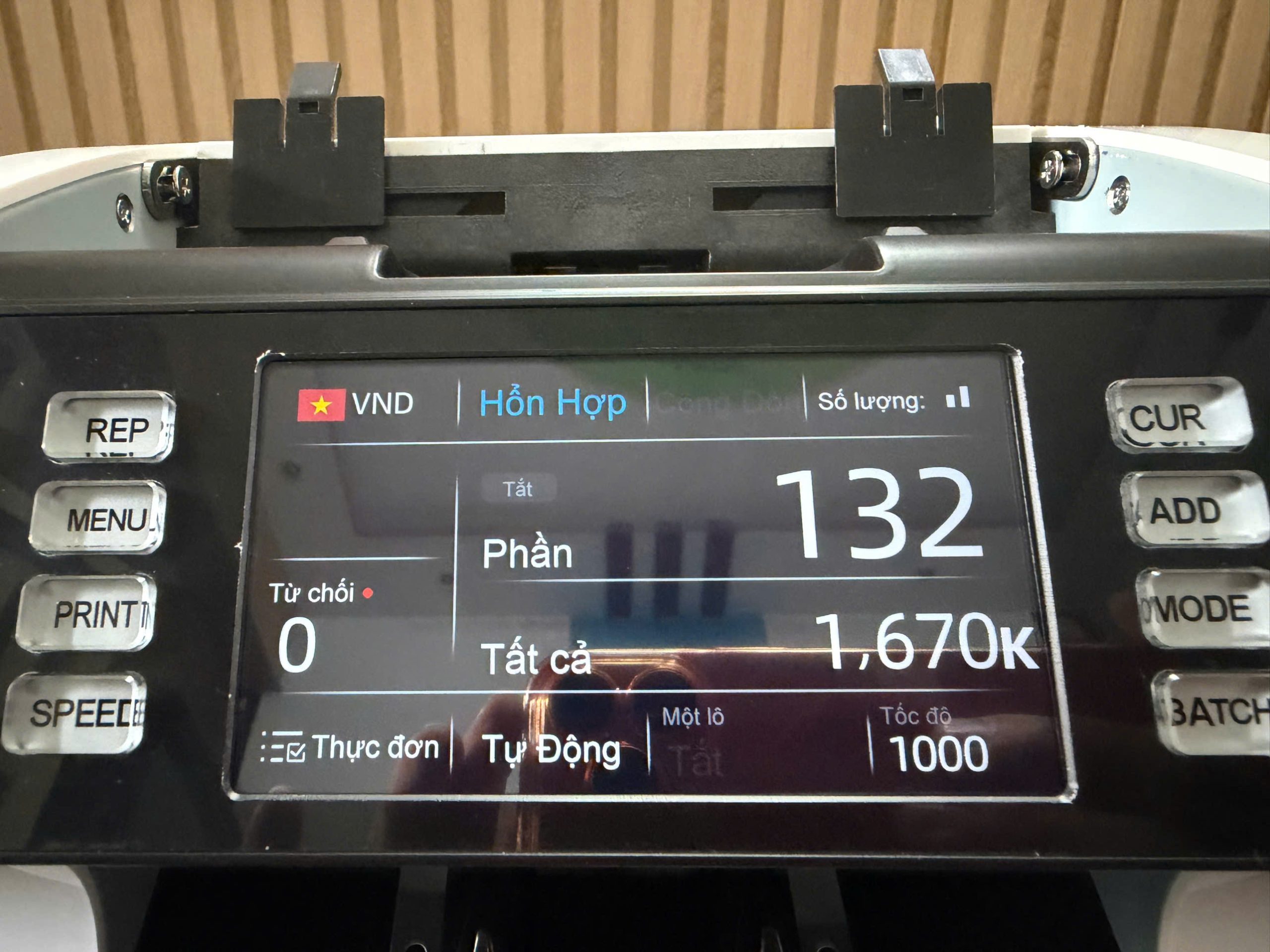 Máy đếm tiền Hoshico 7979 Pro Hoshico 7979 Pro